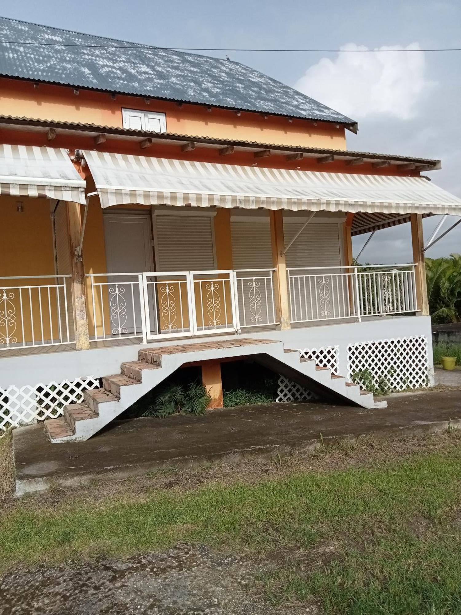 Villa Grandes Pieces Petit-Bourg Exterior photo