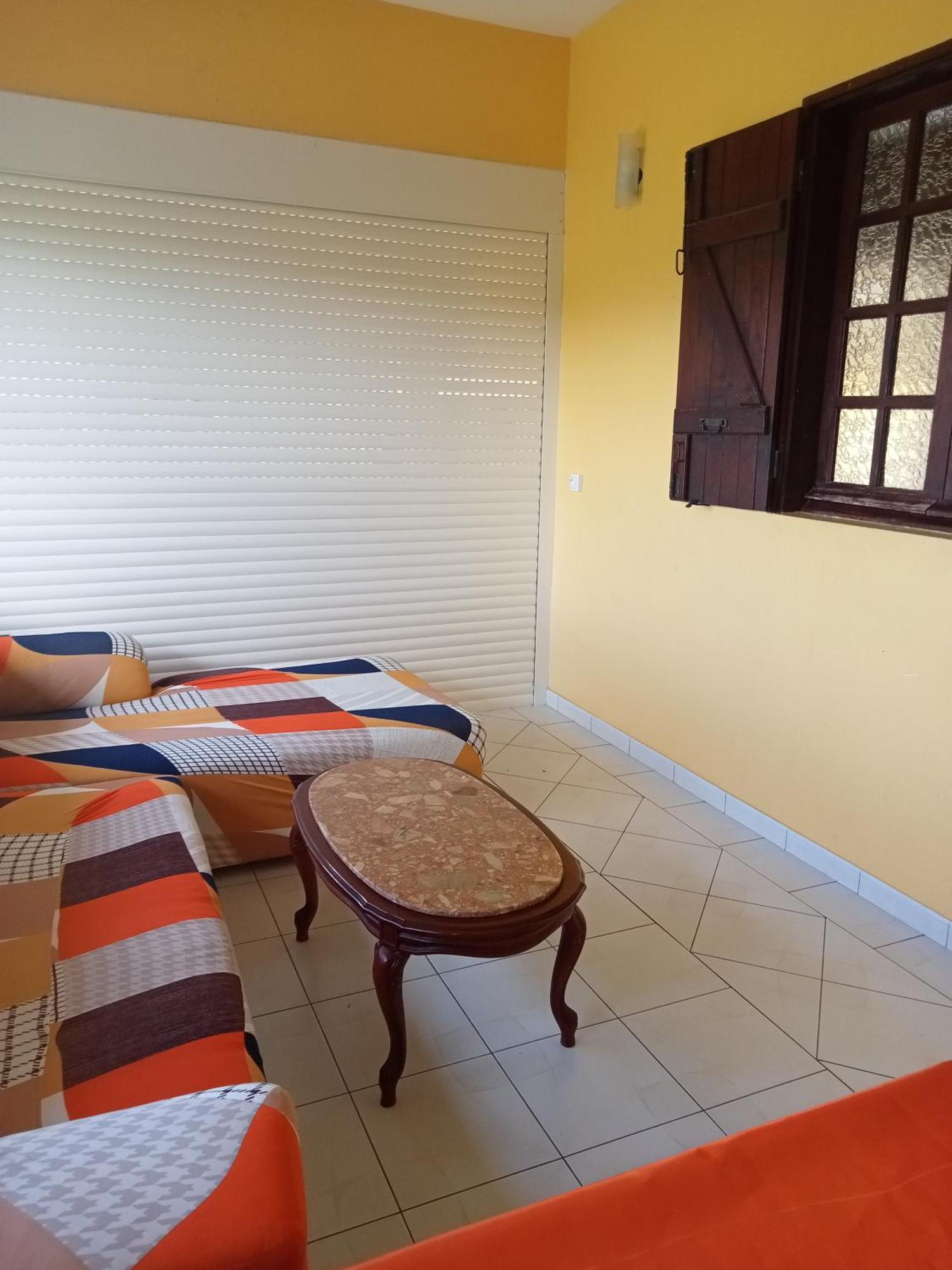 Villa Grandes Pieces Petit-Bourg Exterior photo